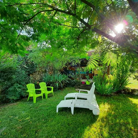 Le Logis Des 3 Coeurs La Bohème Saint-Cernin-de-lʼHerm